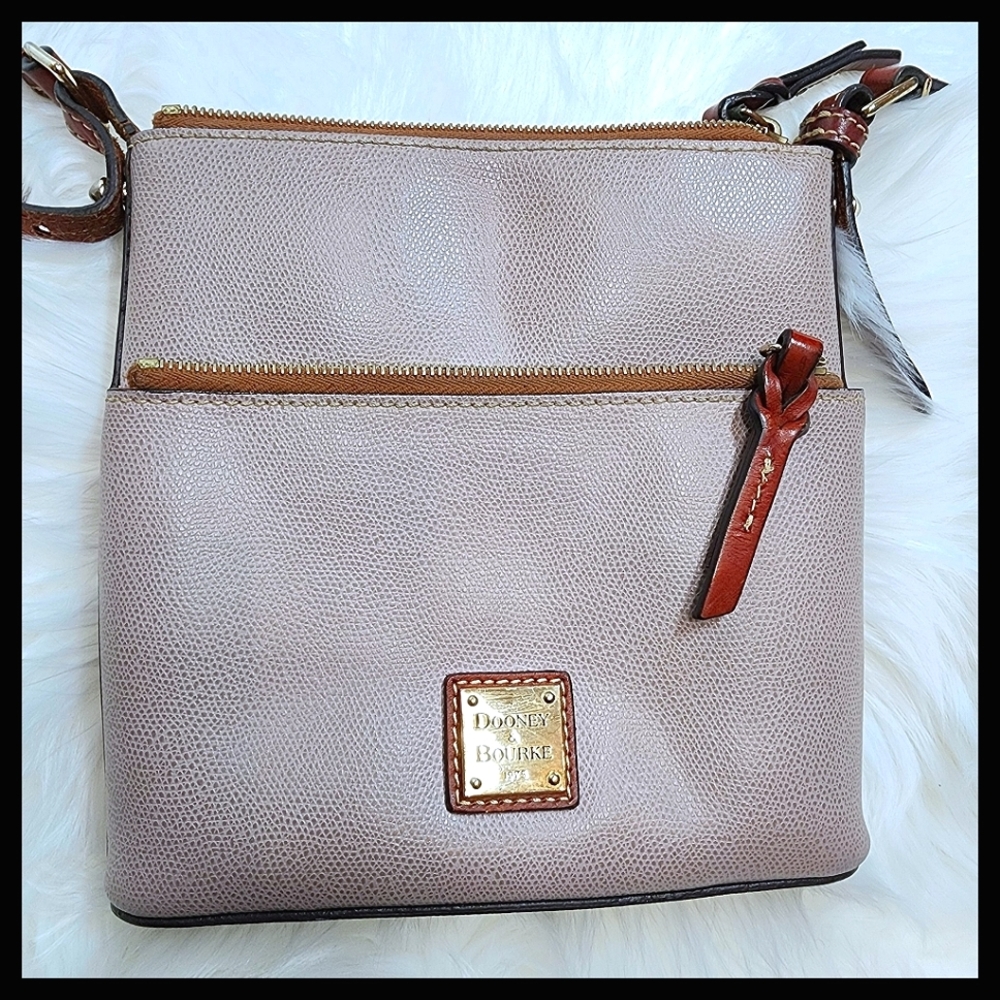 Dooney & Bourke - Cross Body Zip Leather Purse - Dusty Rose